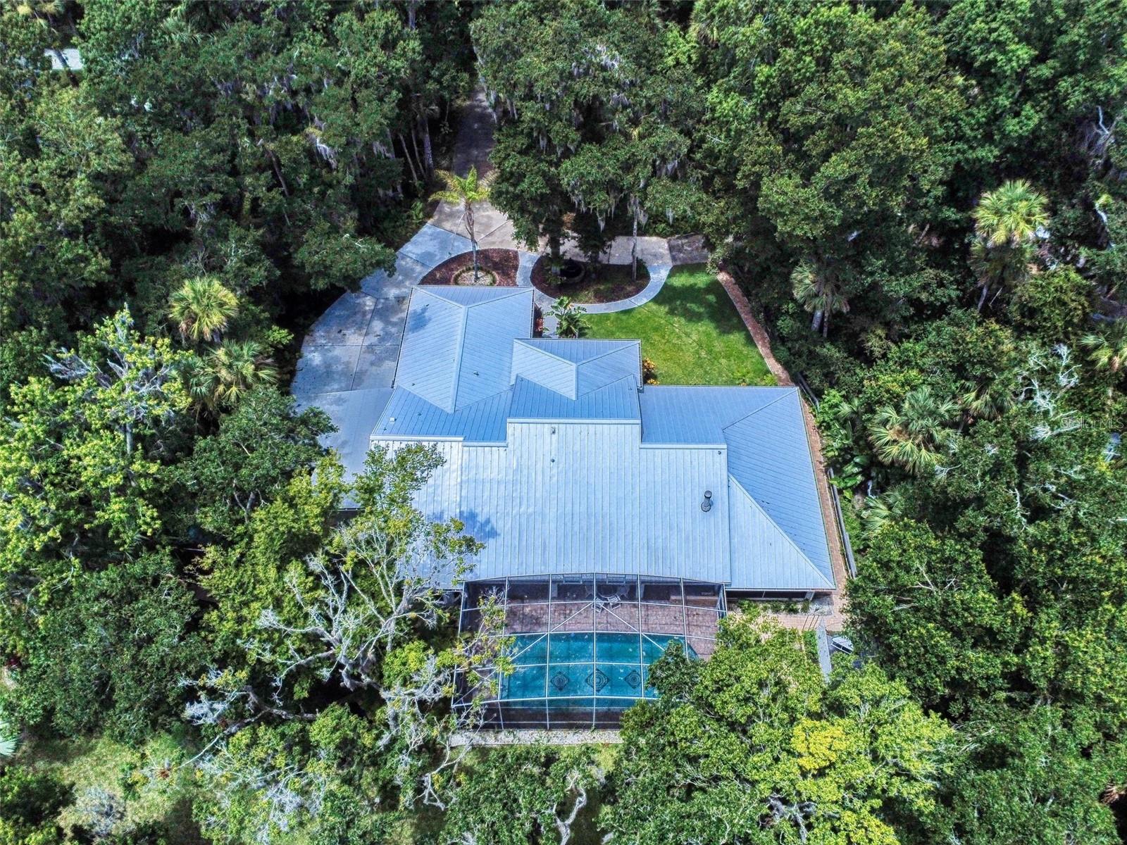 LAKE WATERFORD ESTATES UNIT 01 - Residential