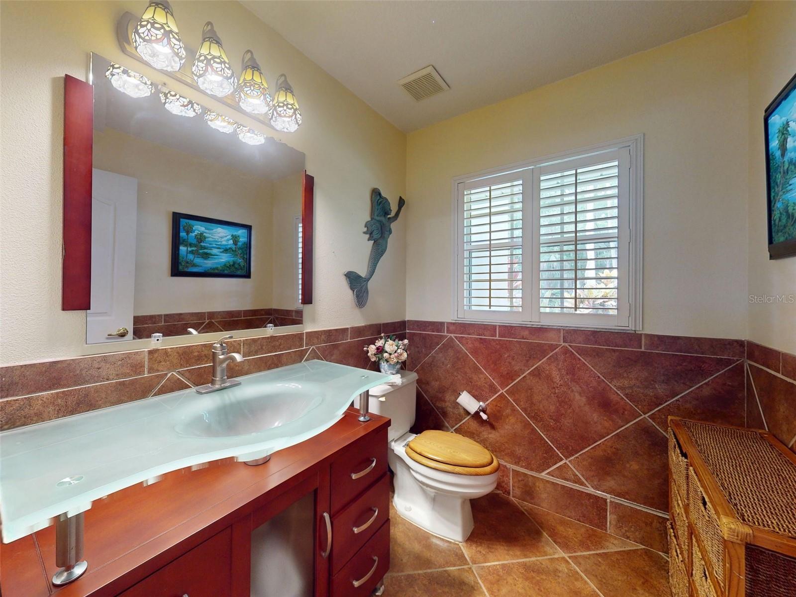 LAKE WATERFORD ESTATES UNIT 01 - Residential