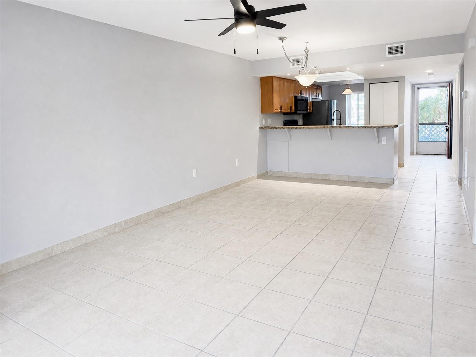 FIDDLERS GREEN 02 PH 02 BLDG - Residential