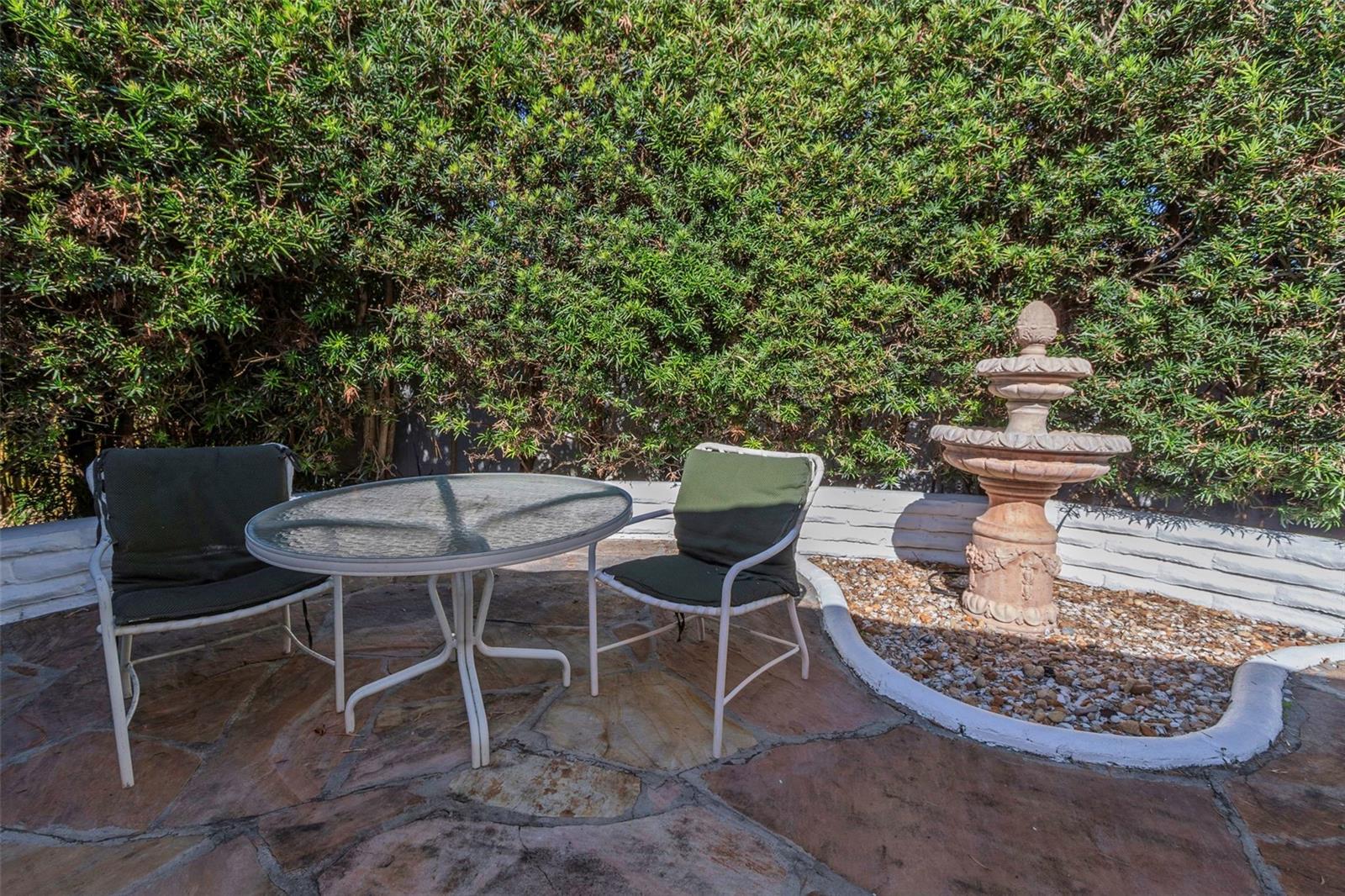 BELLEAIR ESTATES - Residential