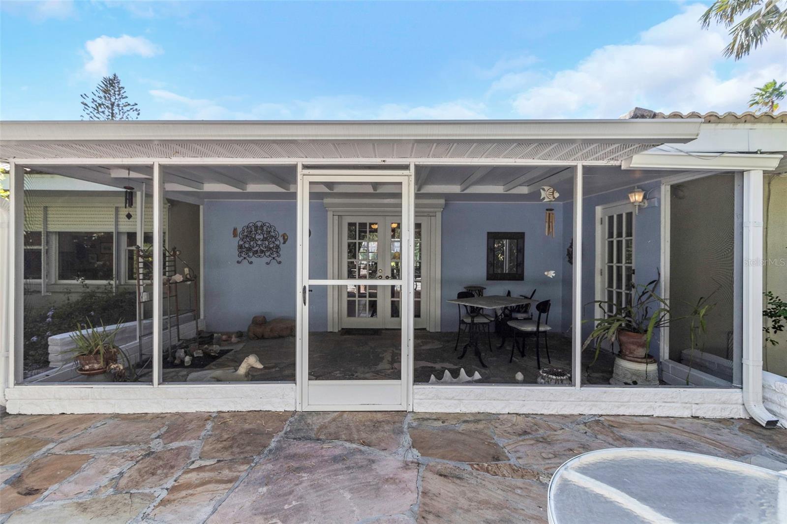 BELLEAIR ESTATES - Residential