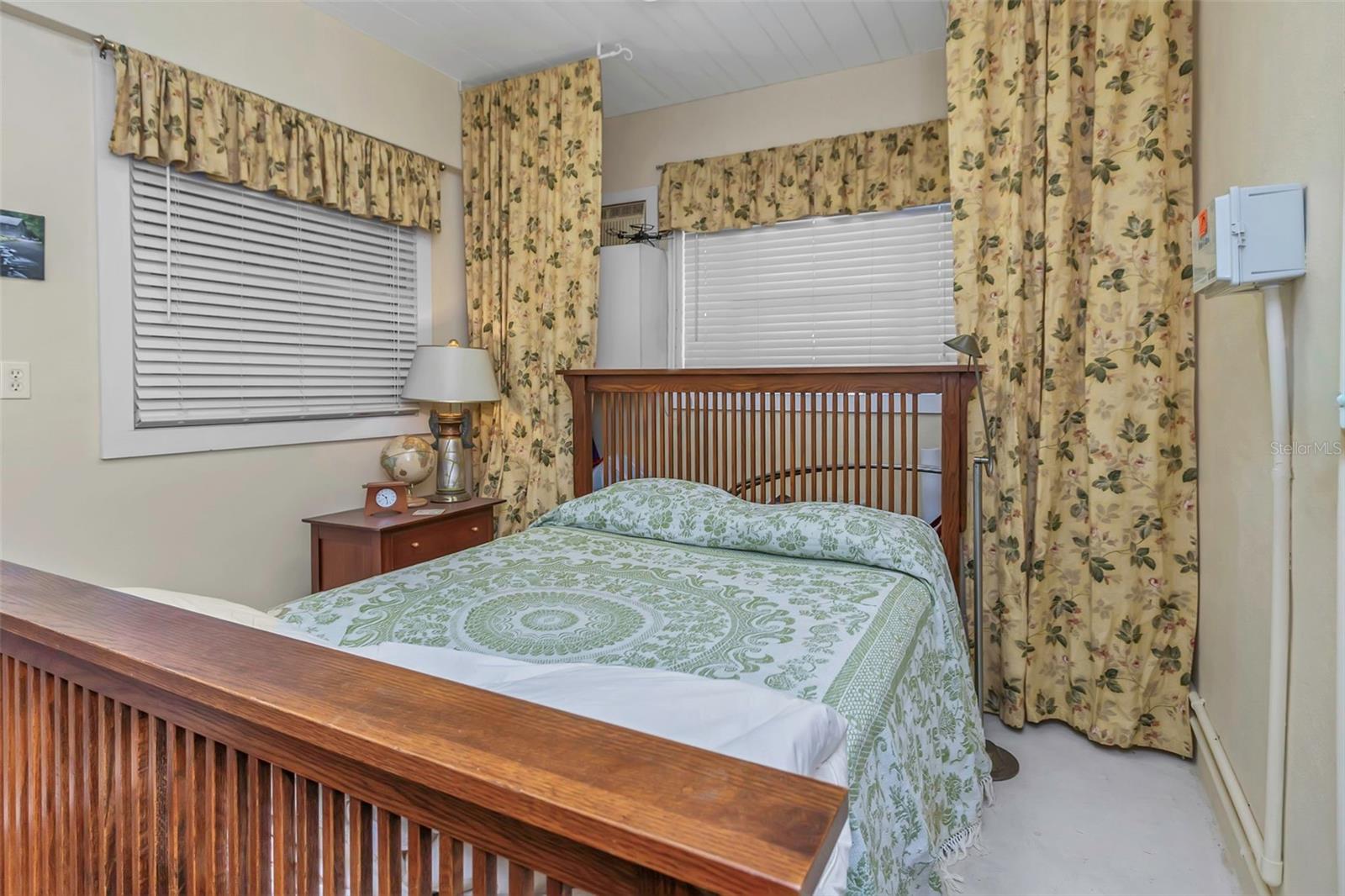 BELLEAIR ESTATES - Residential