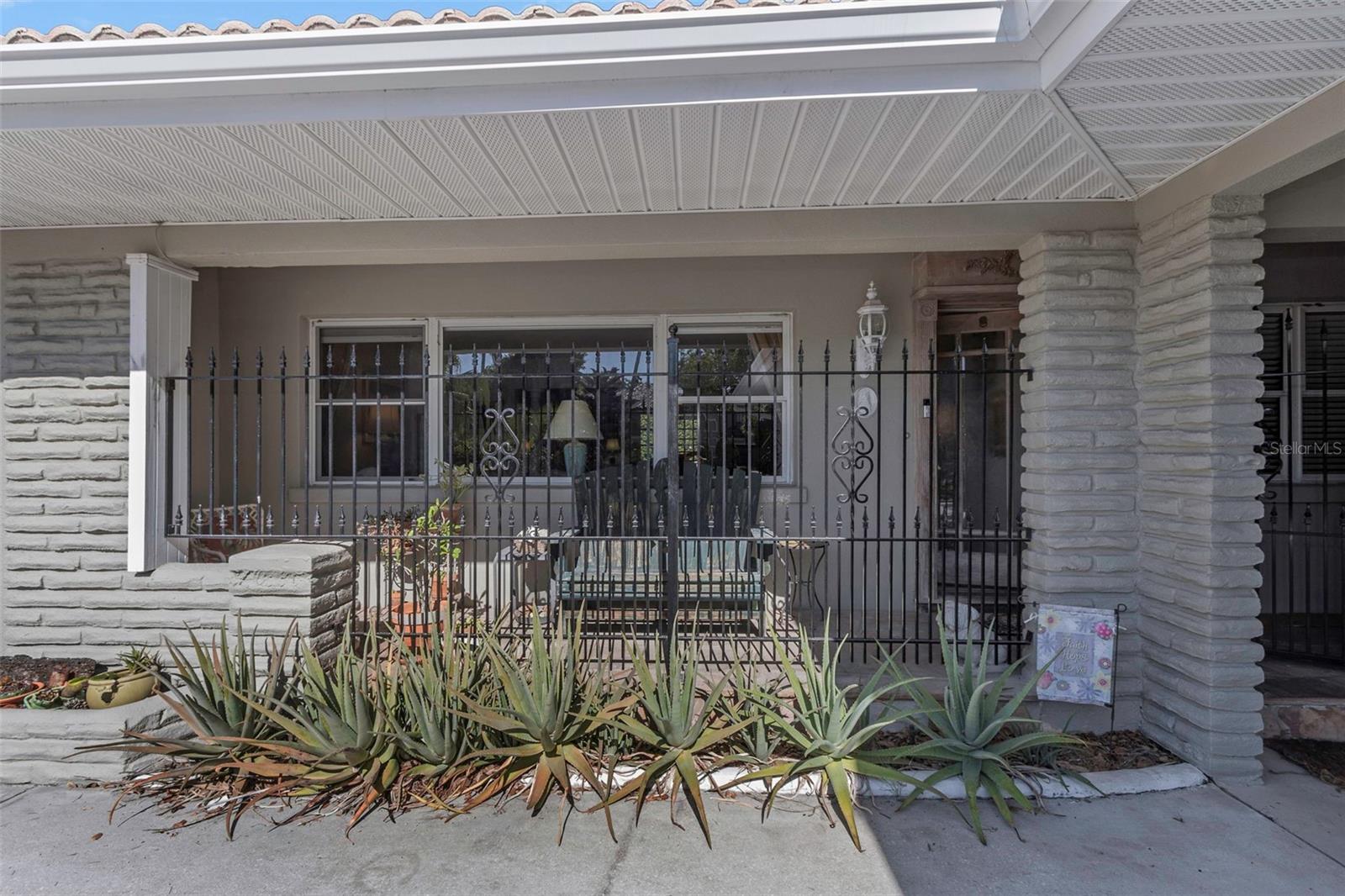 BELLEAIR ESTATES - Residential