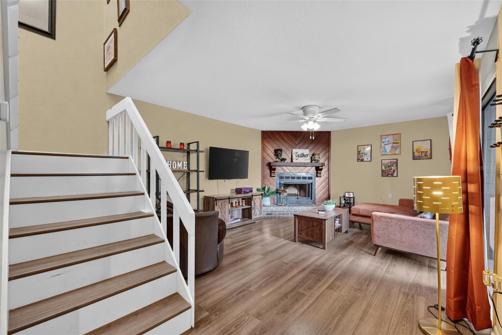 618 OLYMPIC DRIVE 6A