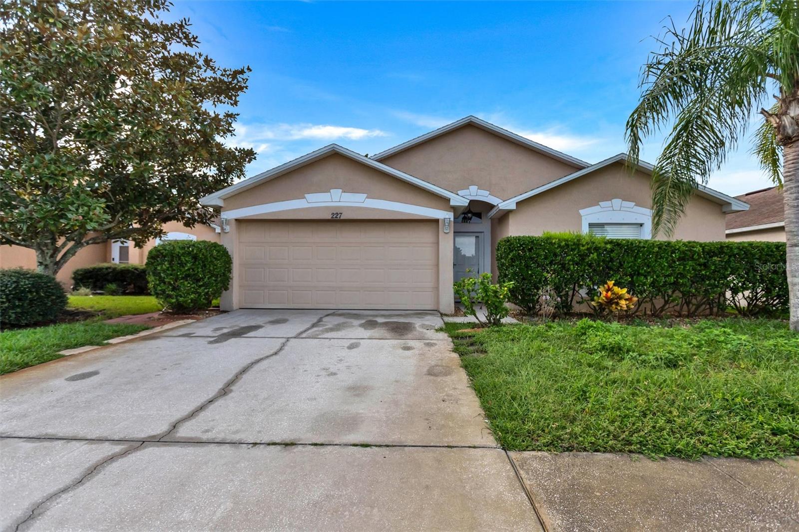 Beautiful 3-bed, 2-bath home with open floor plan in desirable Daytona Beach location near beaches and shopping. Features soaring ceilings, spacious living areas, and a chef’s kitchen with granite countertops, stainless appliances, and large island. Open layout connects kitchen, living, and dining—great for entertaining. Primary suite includes large tub, walk-in shower, and ample closet space. Ceiling fans in all rooms. Enjoy the screened porch and fully fenced backyard—perfect for entertaining or relaxing. Includes laundry room with washer/dryer, 2-car garage, and fresh paint throughout. Located in a friendly community with pool, parks, and schools nearby. Move-in ready