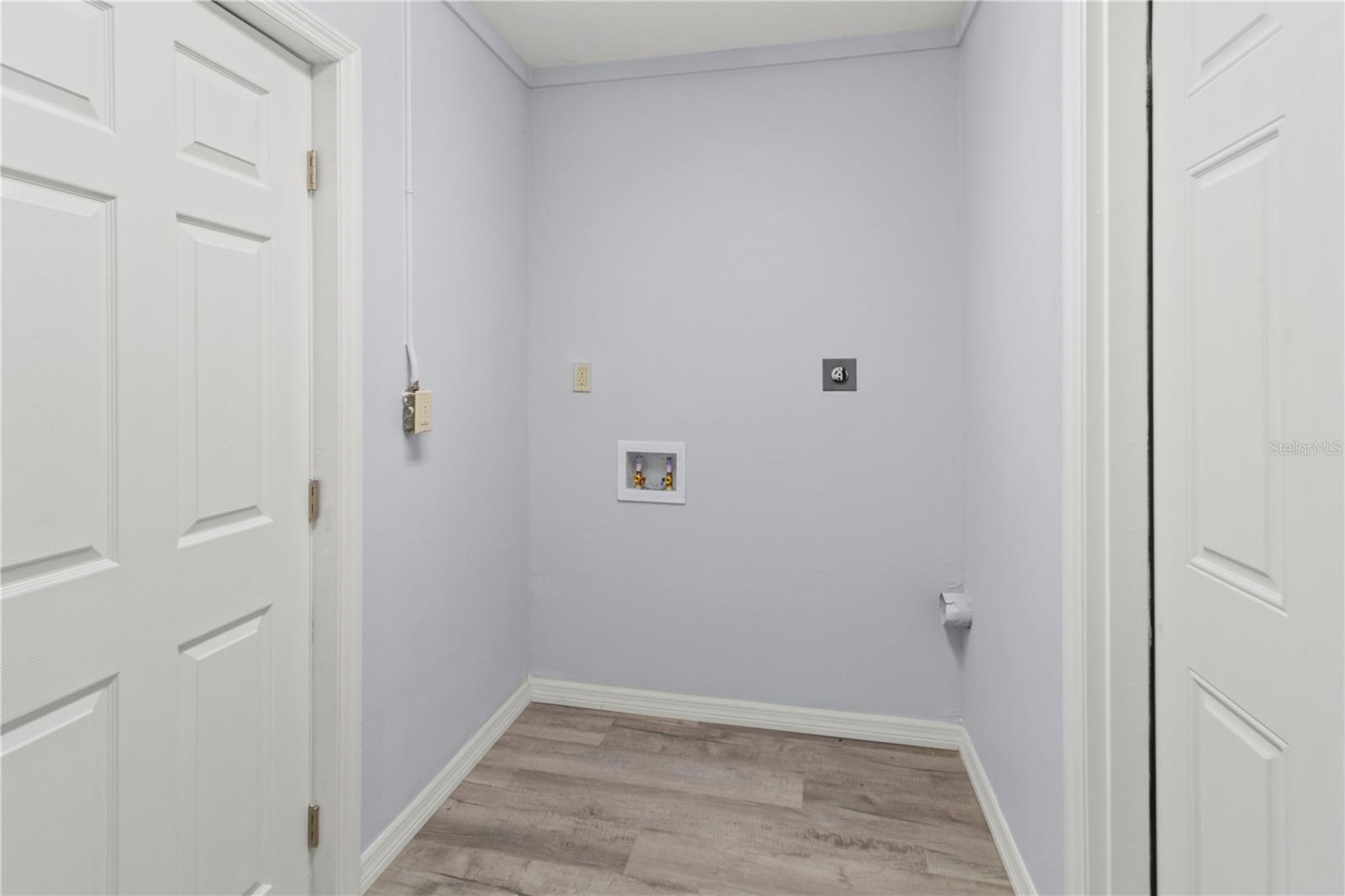 ALCONA ESTATES - Residential Income