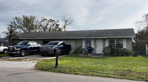 4523 86TH STREET COURT W BRADENTON FL 34210