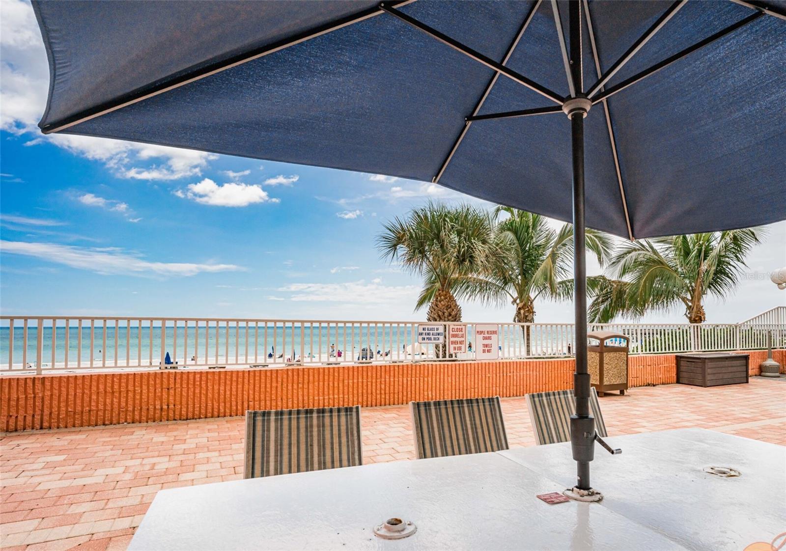 BEACH COTTAGE CONDO - Residential