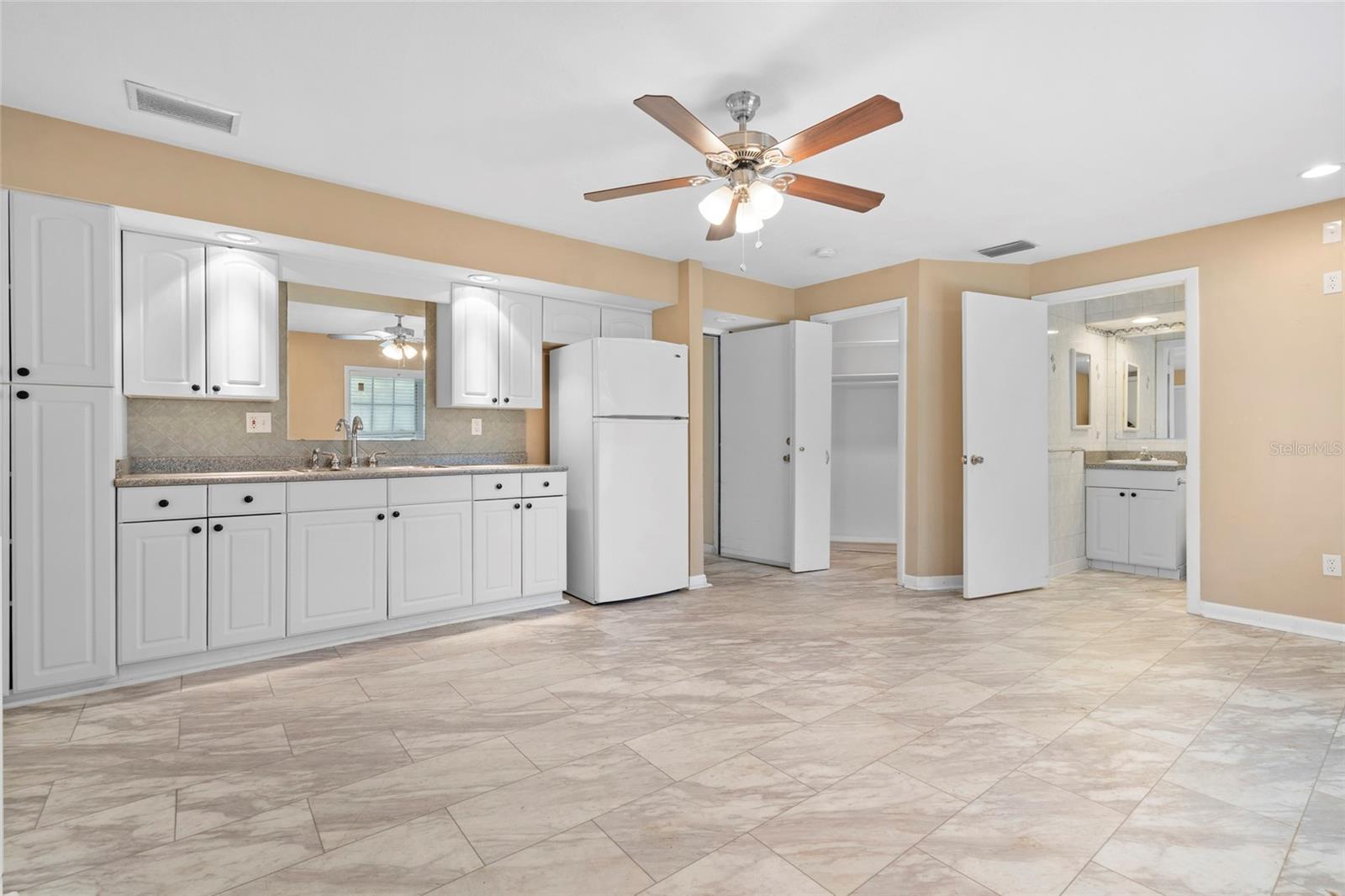 PHILLIPPI GARDENS 03 - Residential