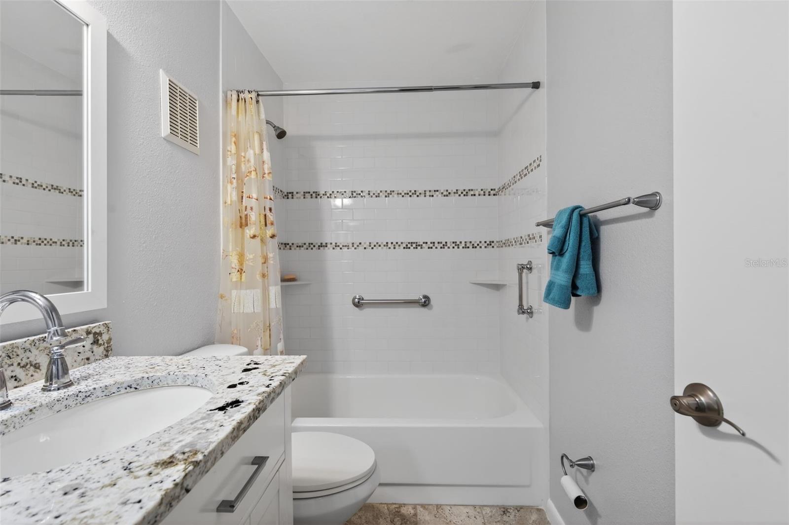 TERRACE PARK OF FIVE TOWNS - Residential