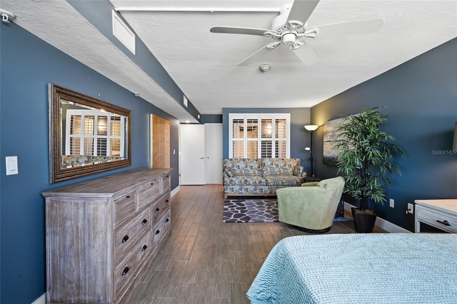 VEINTE - Residential