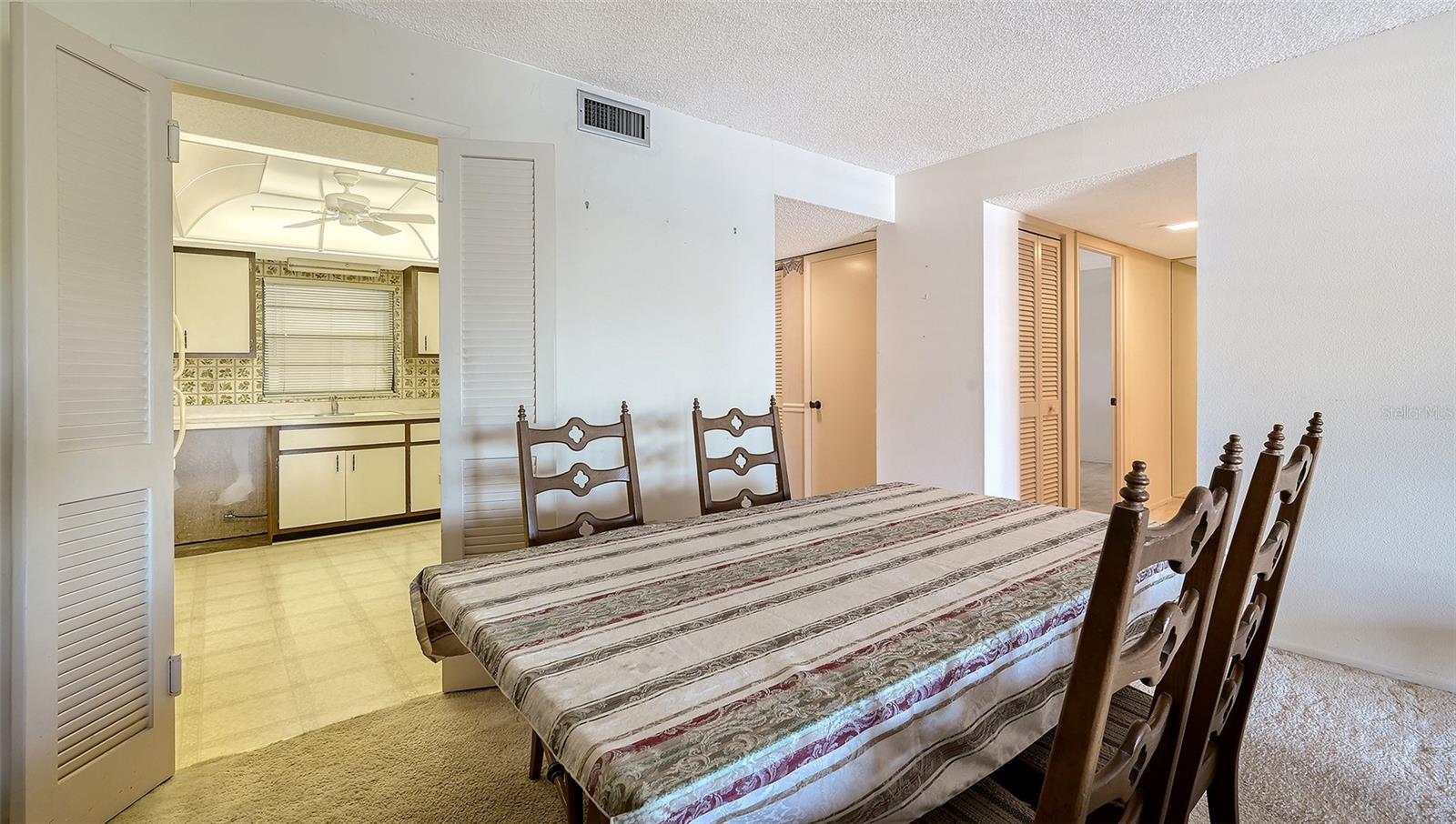 THE RIVERVIEW - Residential