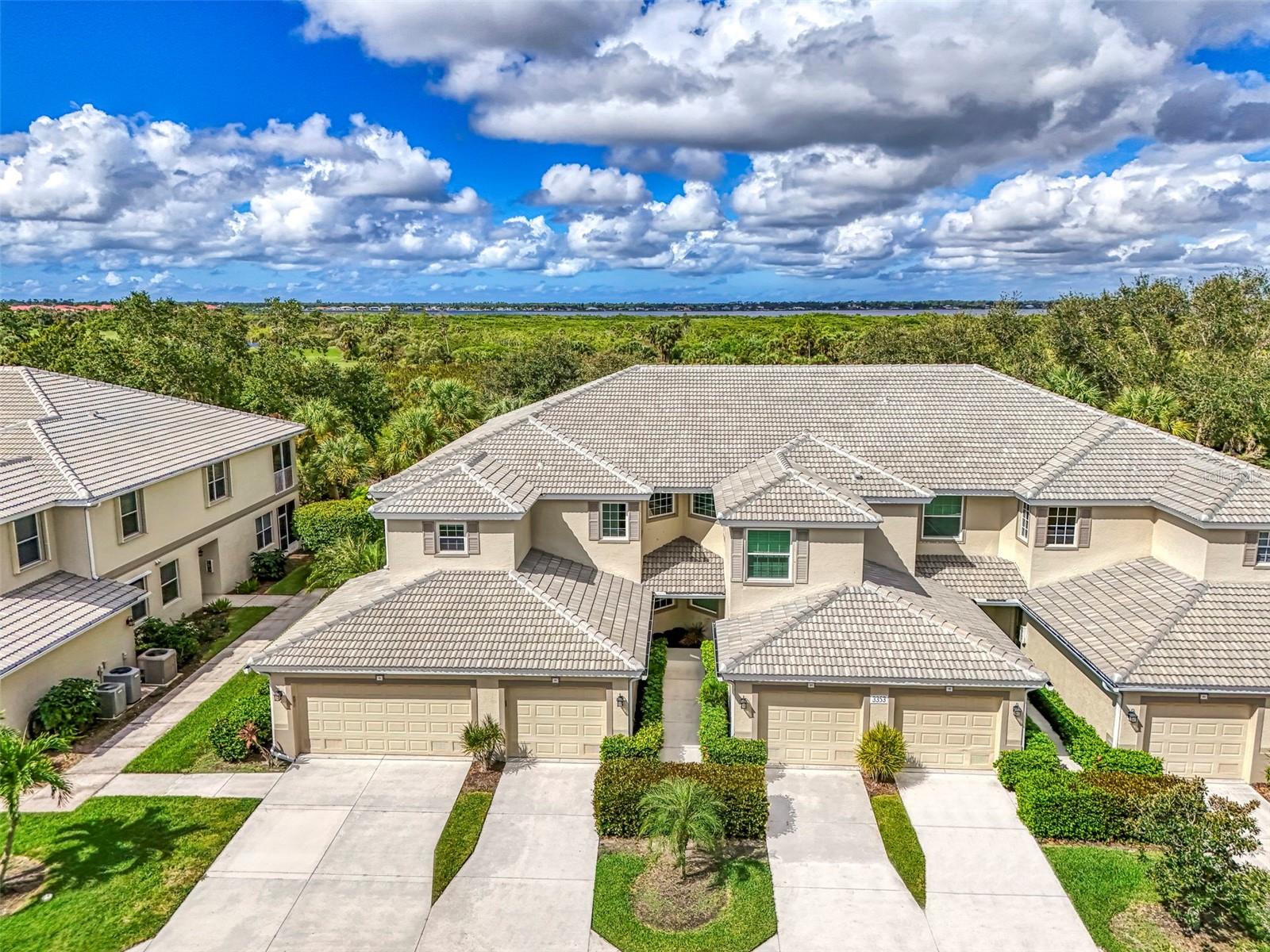RIVERWOOD - Residential