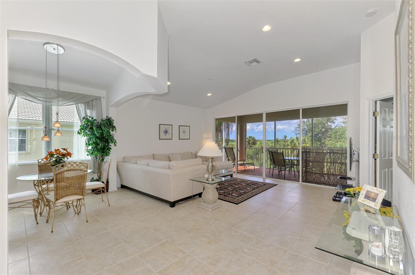 RIVERWOOD - Residential