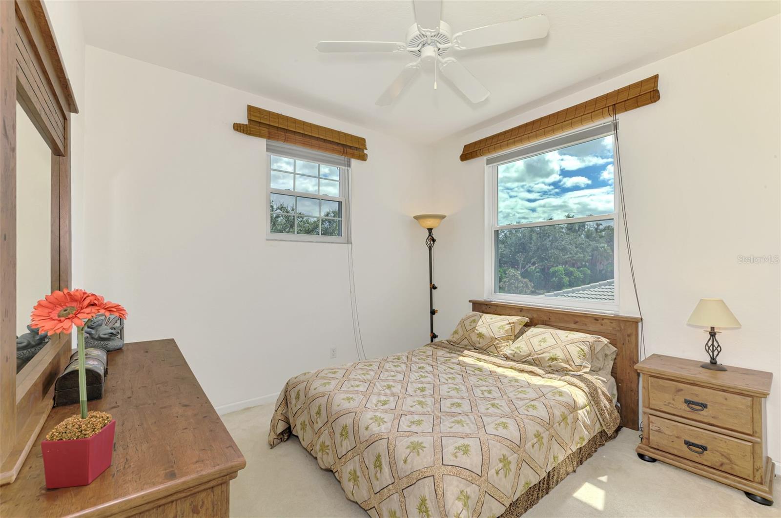 RIVERWOOD - Residential