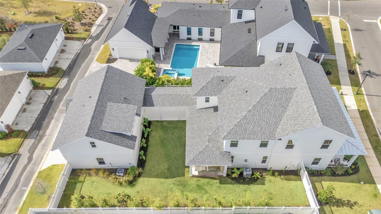 OAKLAND PARKB-2 - Residential