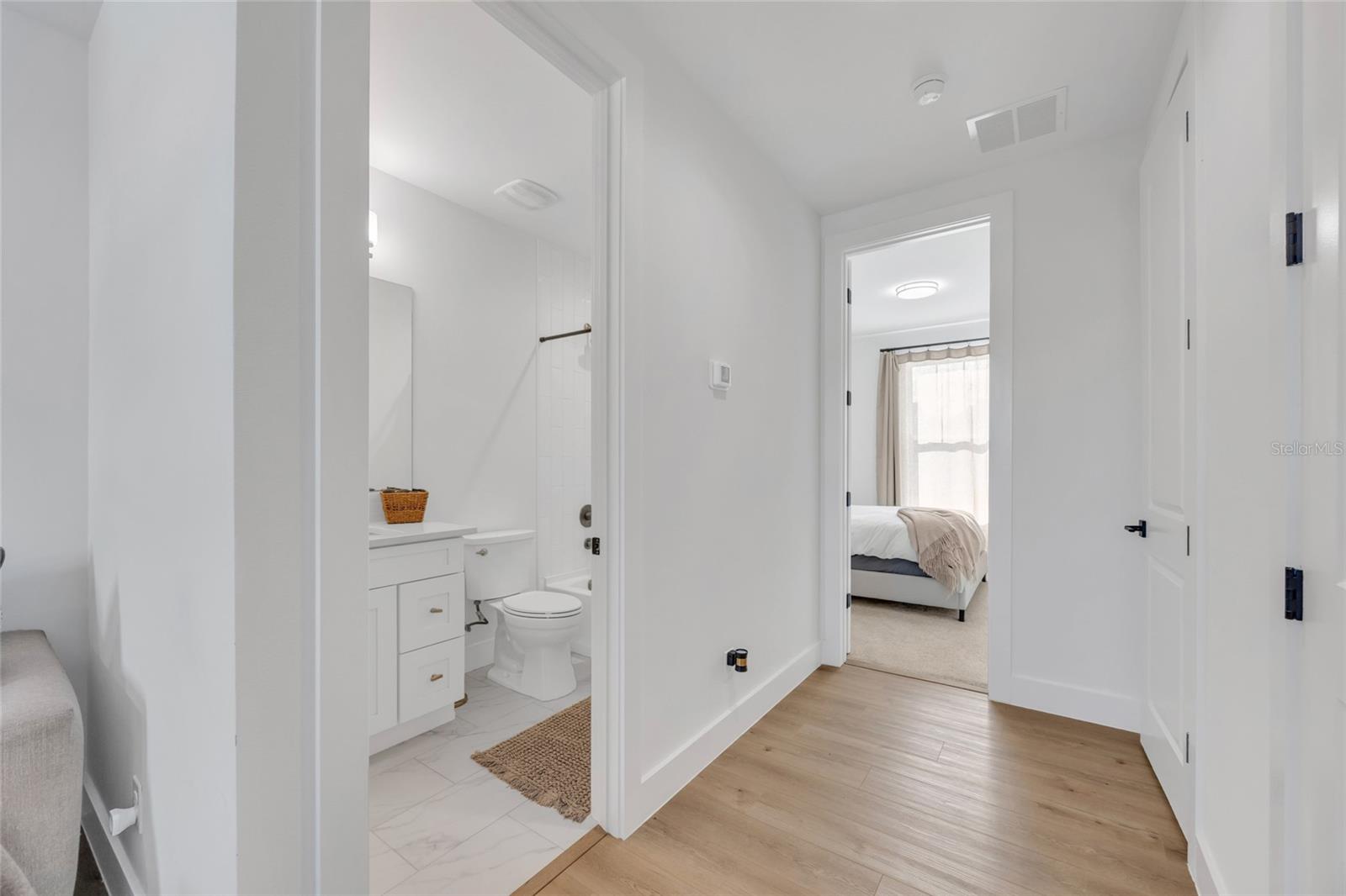 OAKLAND PARKB-2 - Residential