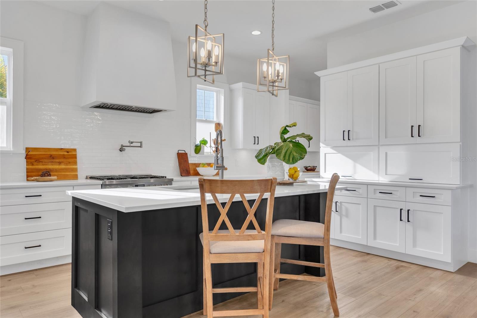 OAKLAND PARKB-2 - Residential