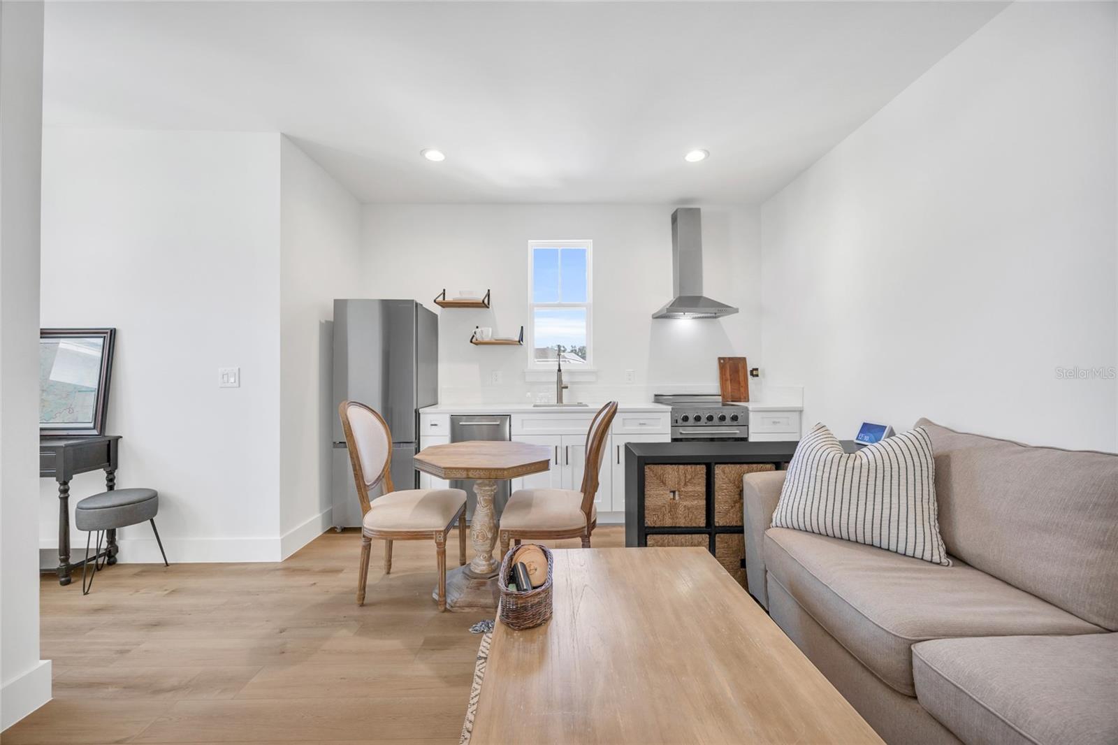 OAKLAND PARKB-2 - Residential