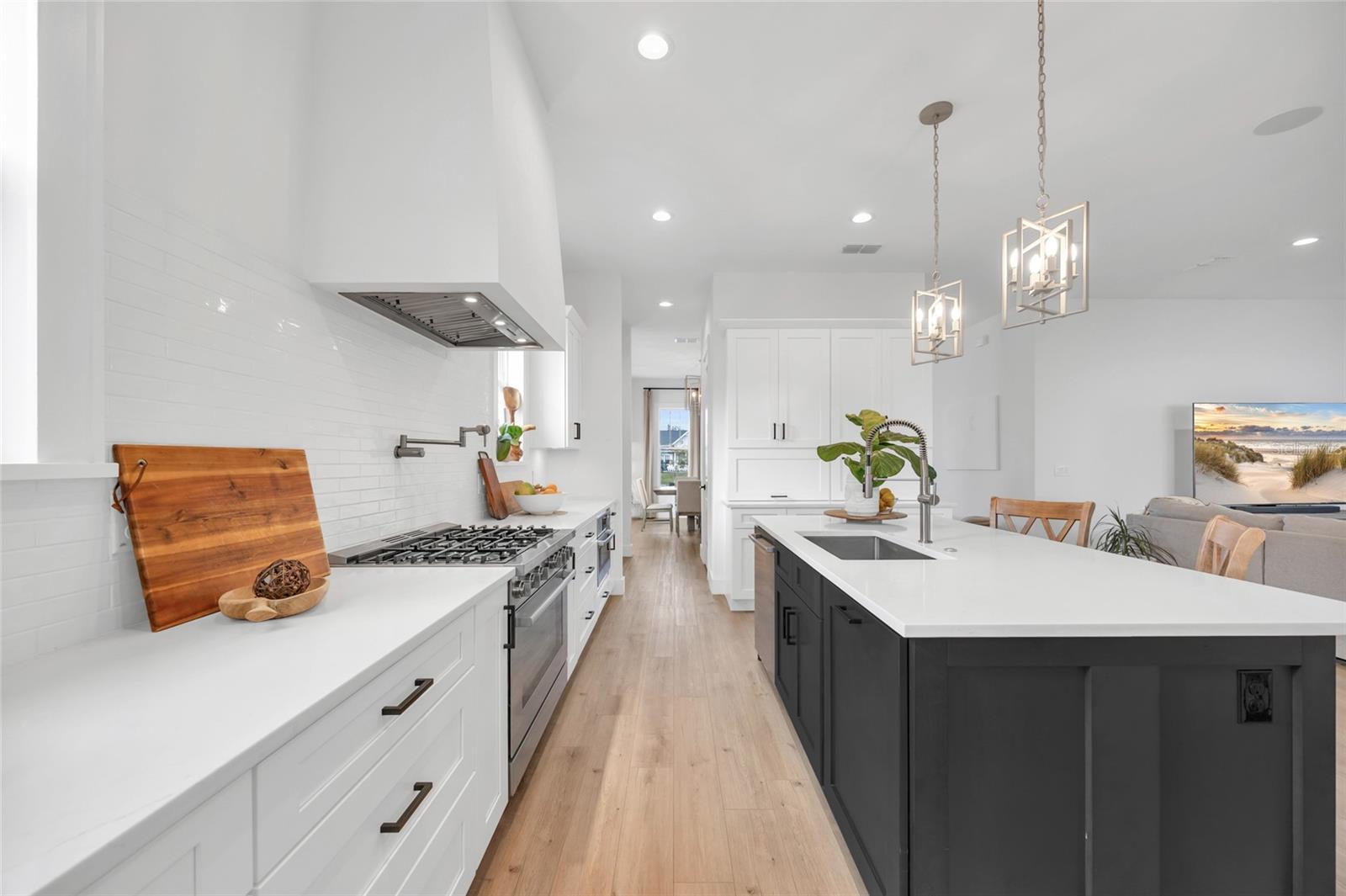 OAKLAND PARKB-2 - Residential