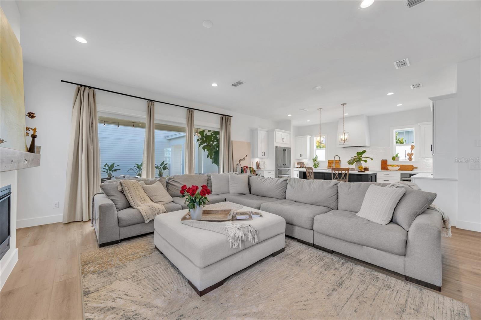 OAKLAND PARKB-2 - Residential