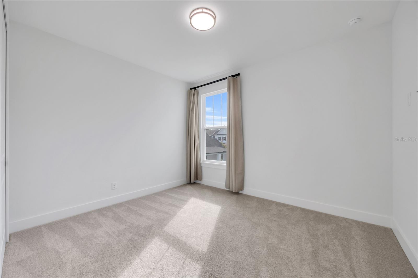 OAKLAND PARKB-2 - Residential