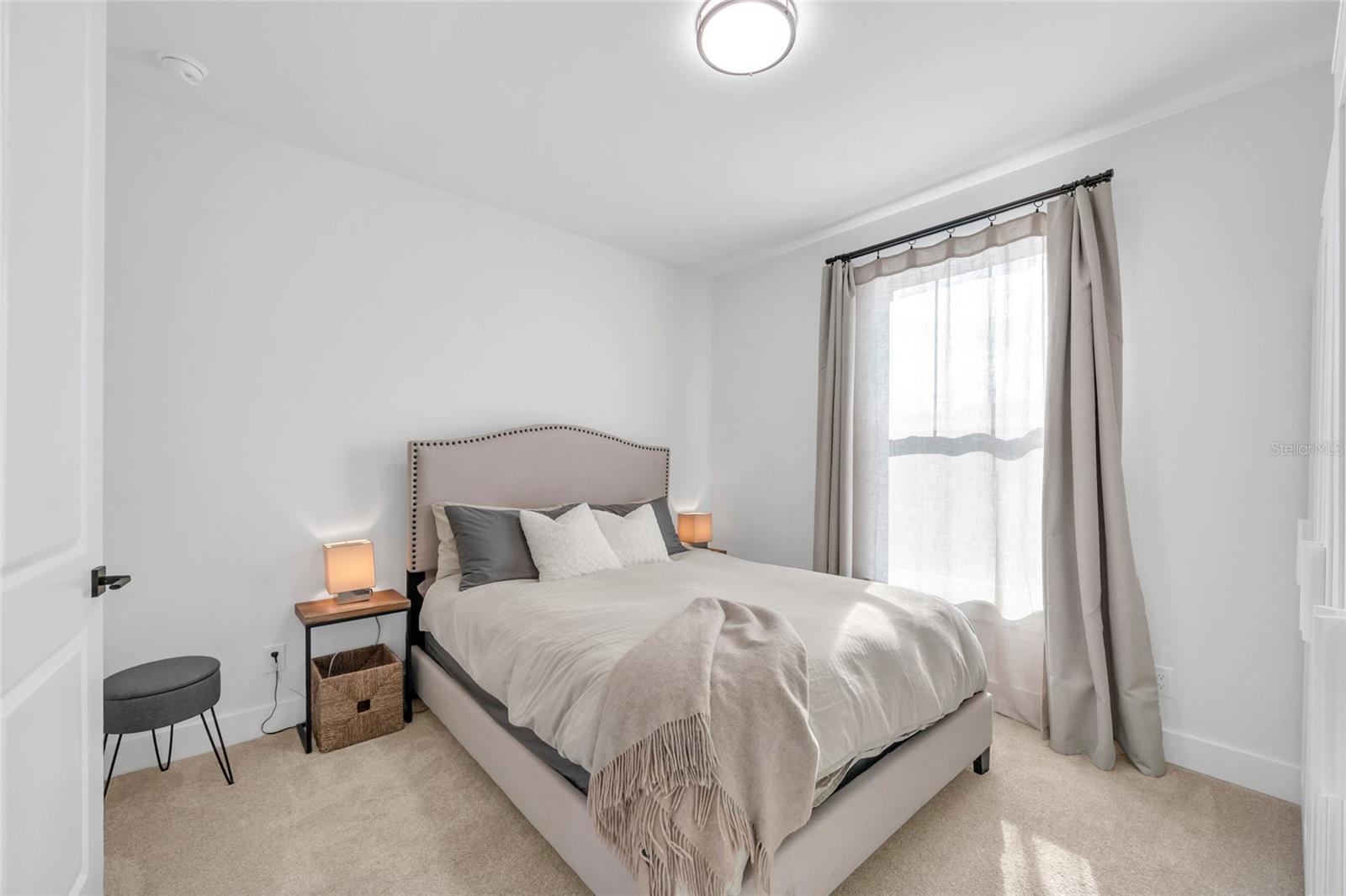 OAKLAND PARKB-2 - Residential