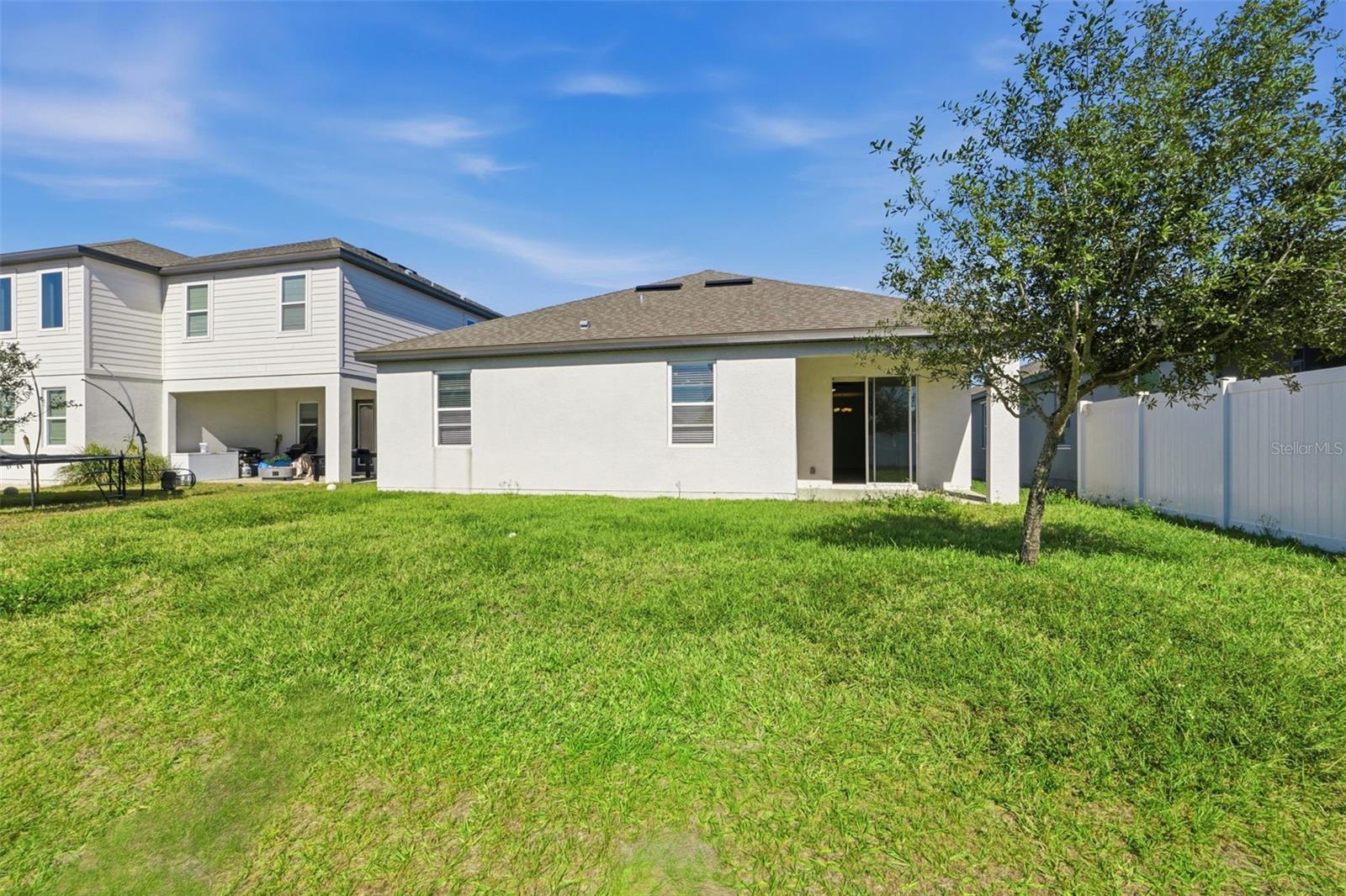 SUNBROOKE PH 2 - Residential Lease