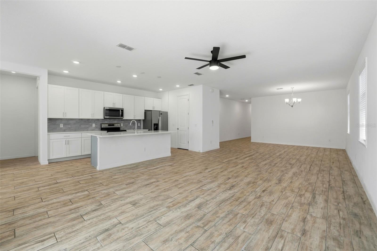 SUNBROOKE PH 2 - Residential Lease