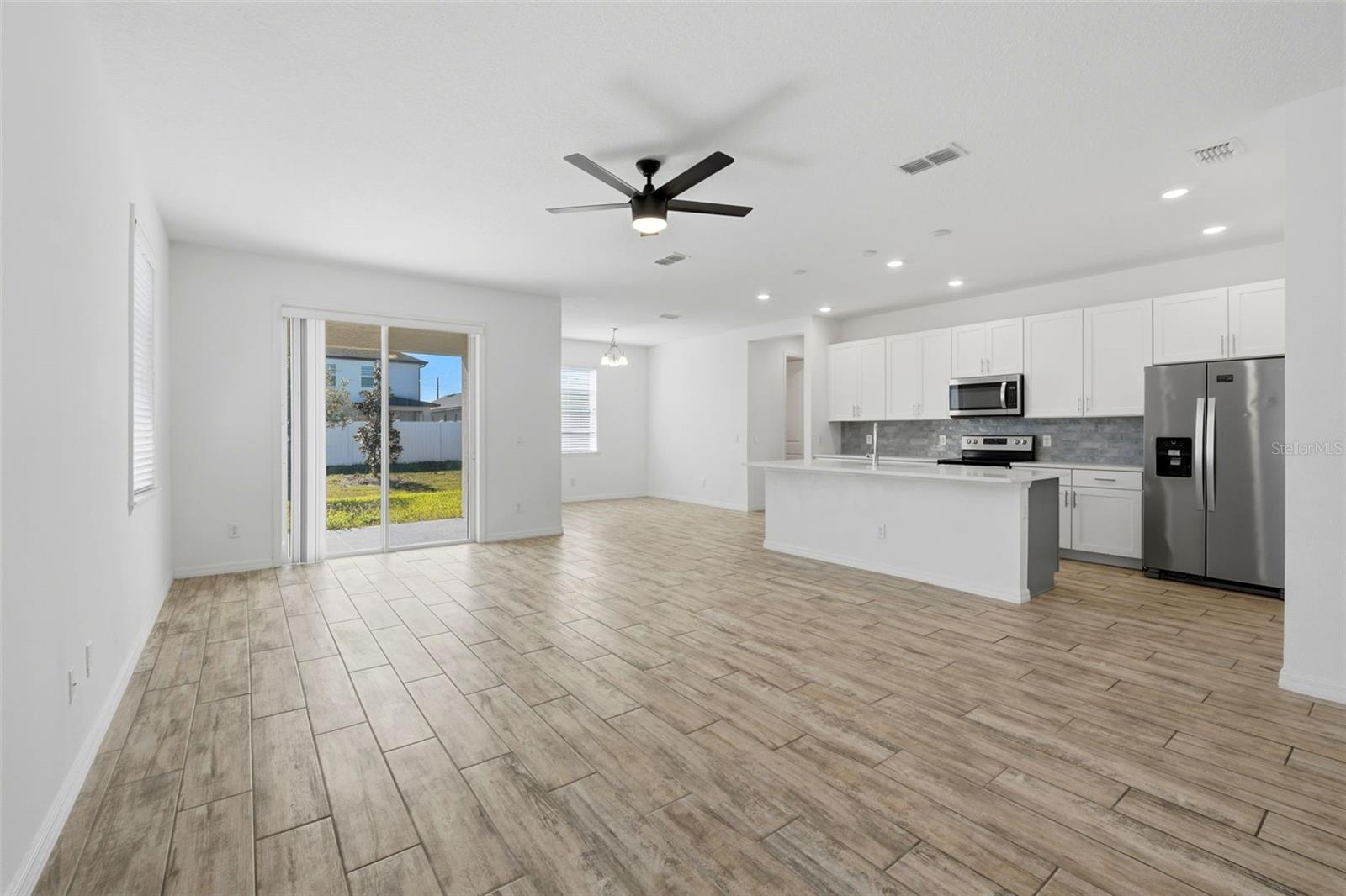 SUNBROOKE PH 2 - Residential Lease