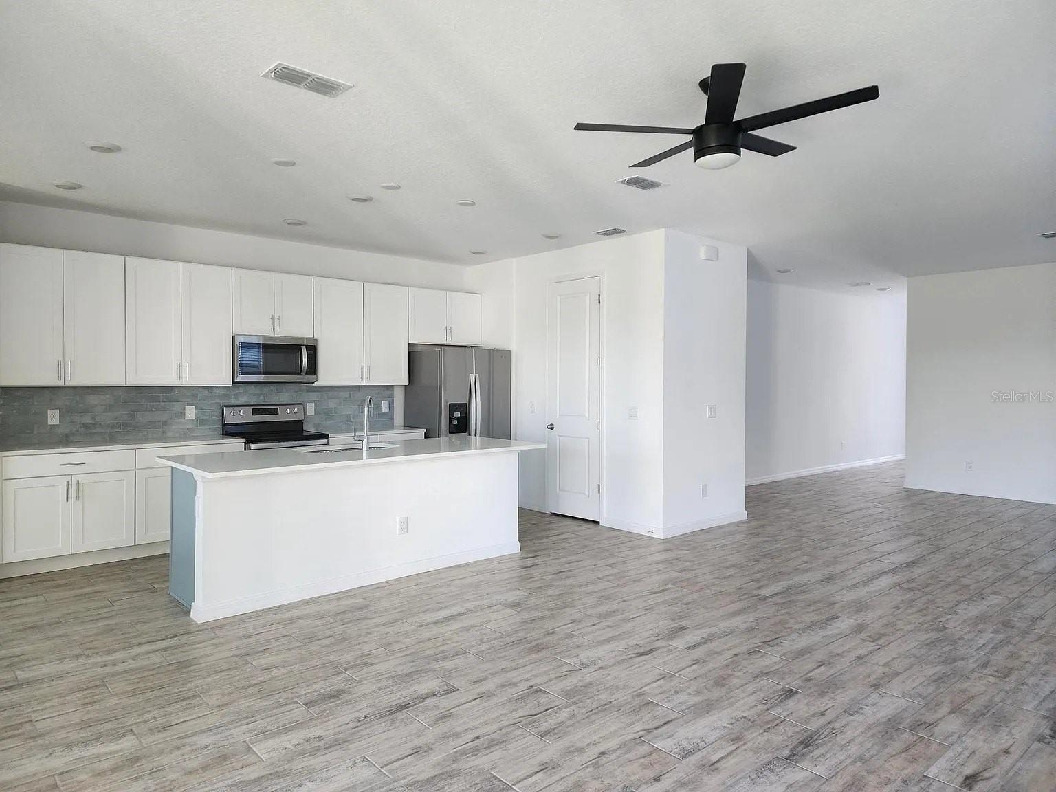 SUNBROOKE PH 2 - Residential Lease