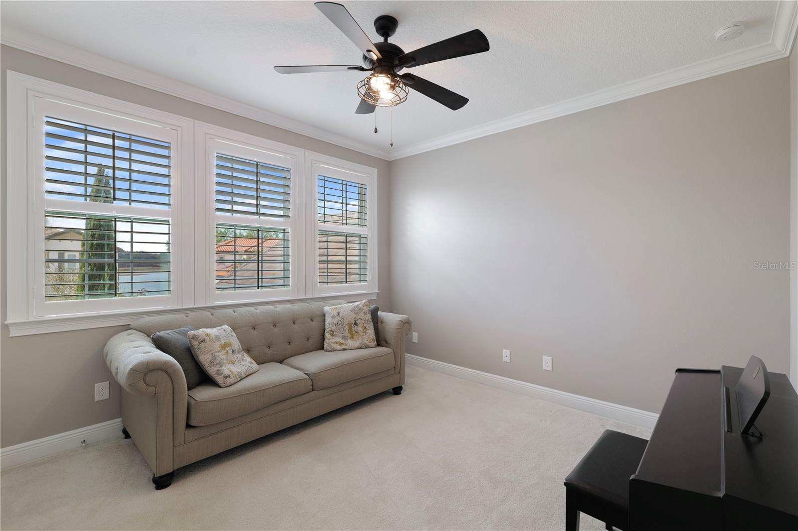 WATERSIDE/JOHNS LK-PH 1 - Residential