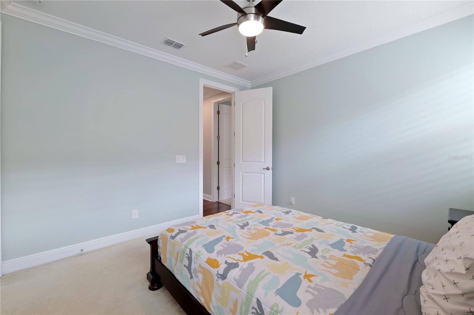 WATERSIDE/JOHNS LK-PH 1 - Residential