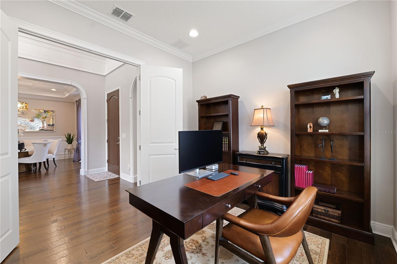 WATERSIDE/JOHNS LK-PH 1 - Residential