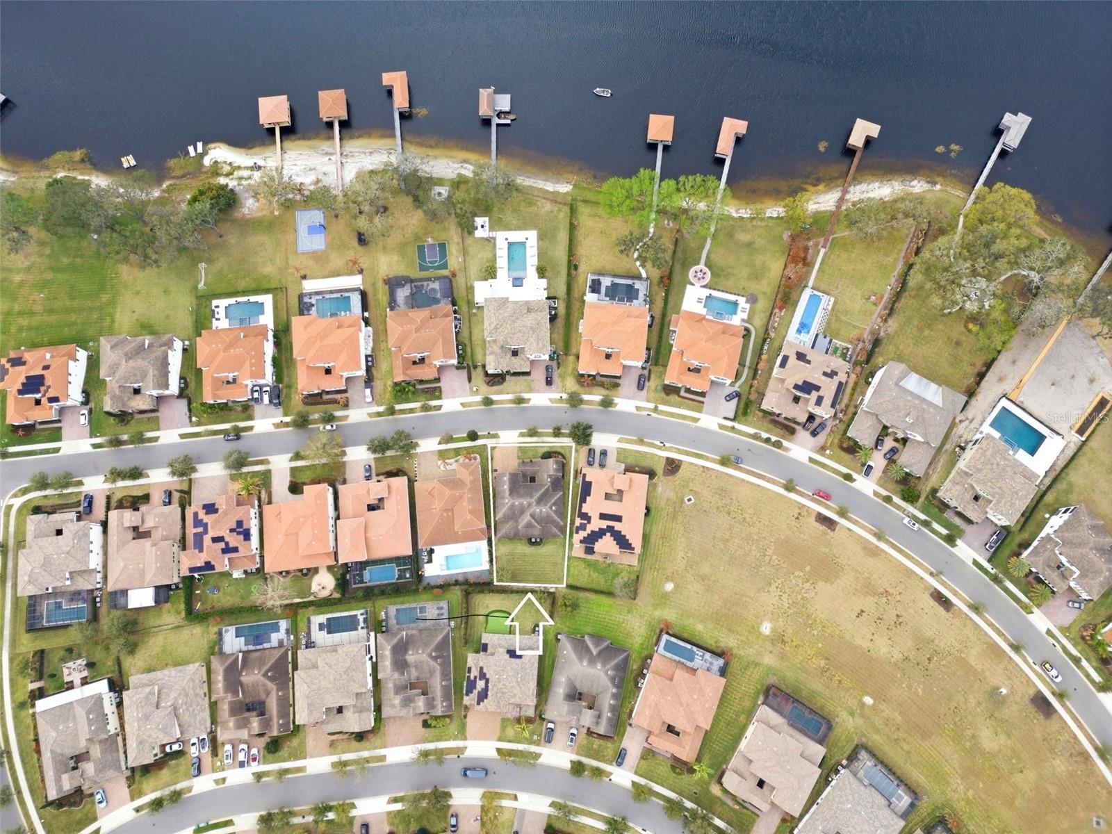 Casas a venda 1 - Jen Dantas 16826 BROADWATER AVENUE