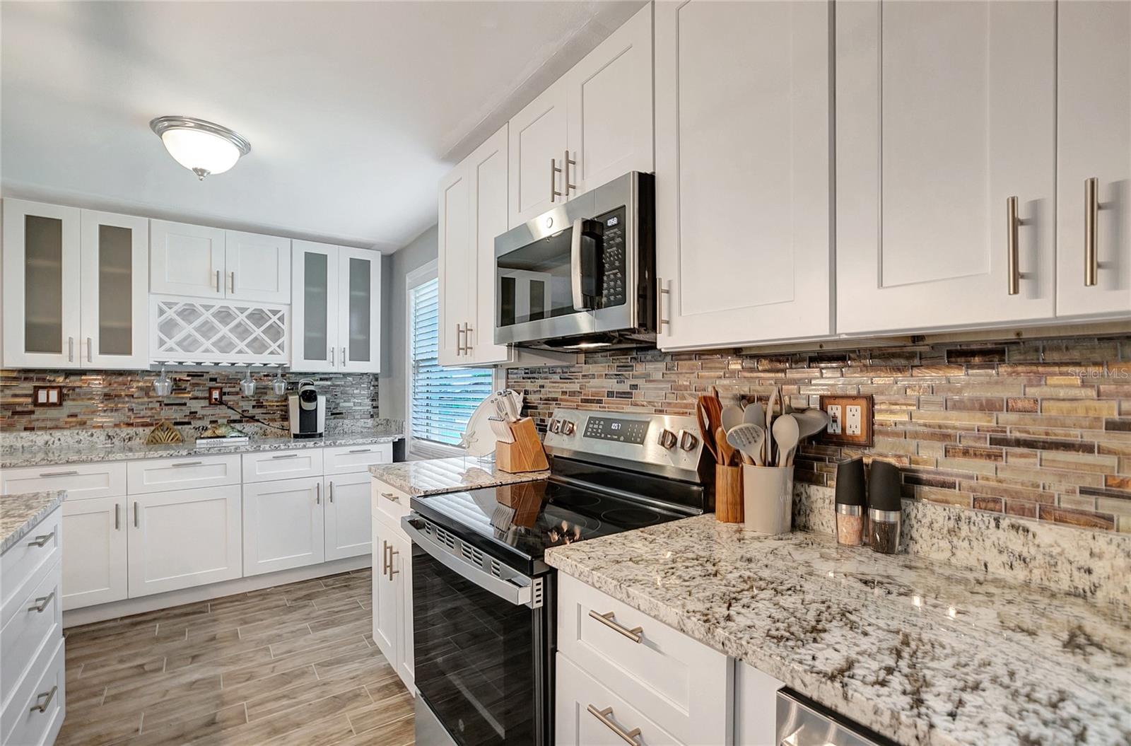 SPITZERS BLK 6 REP OF 5TH ADD TO HARBOR SHORES - Residential