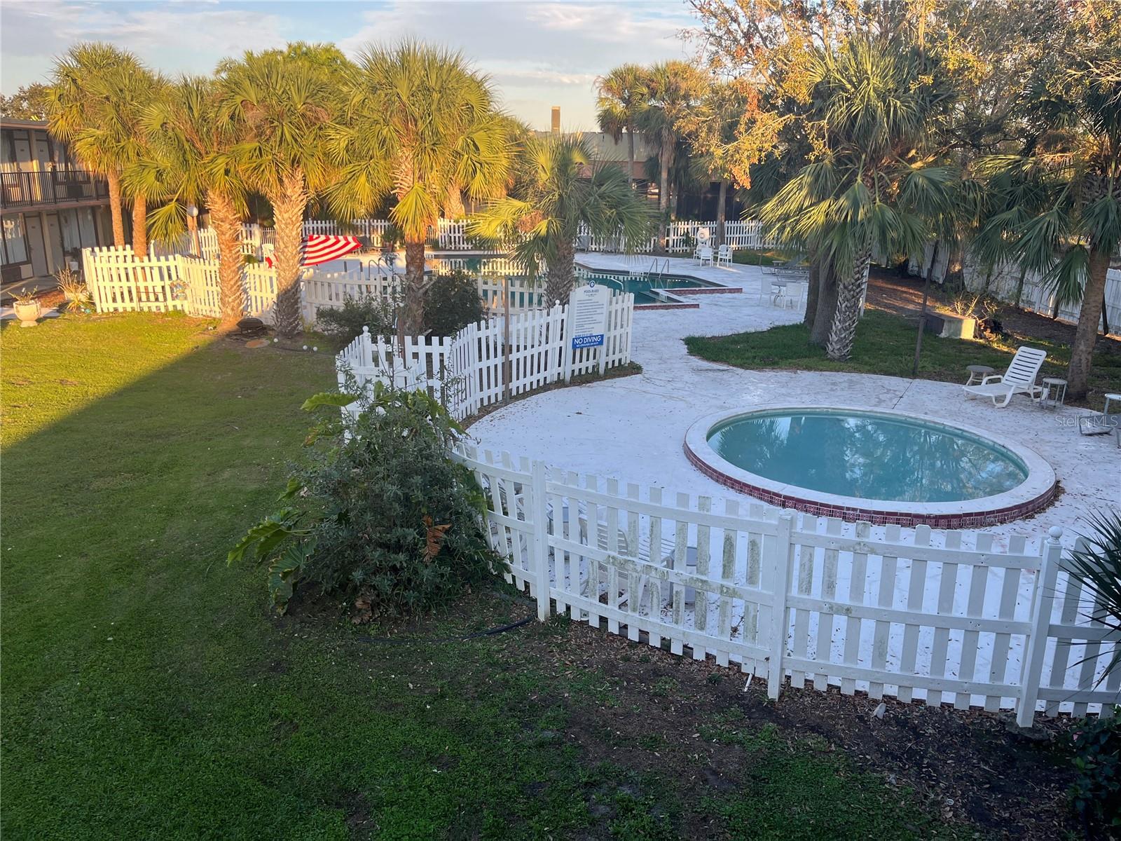 SANDLAKE COURTYARDS CONDO 5901/3515 - Residential