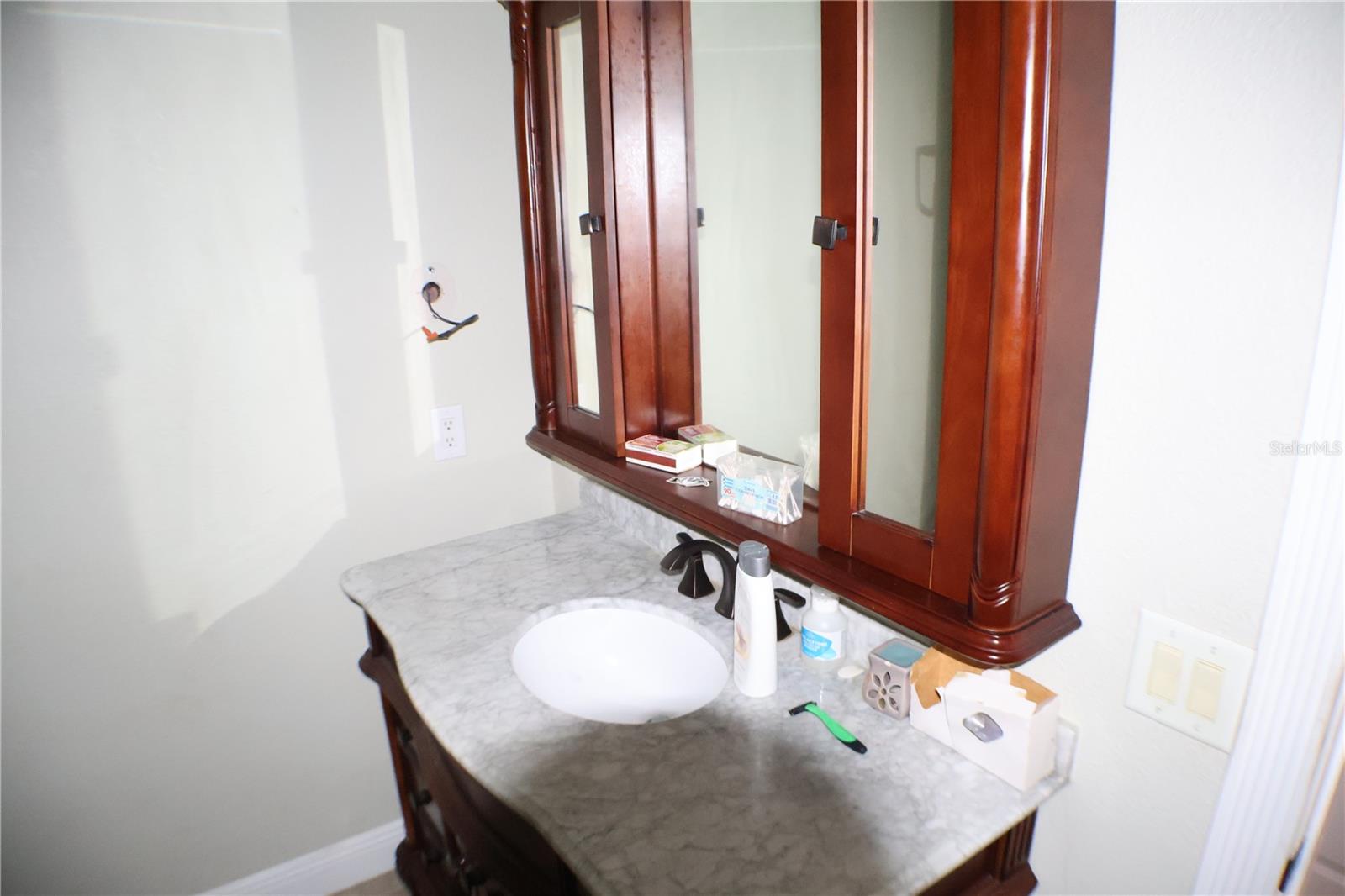 FAIRWAY OAKS CONDO - Residential