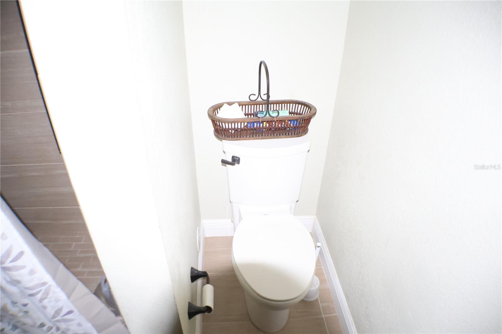 FAIRWAY OAKS CONDO - Residential