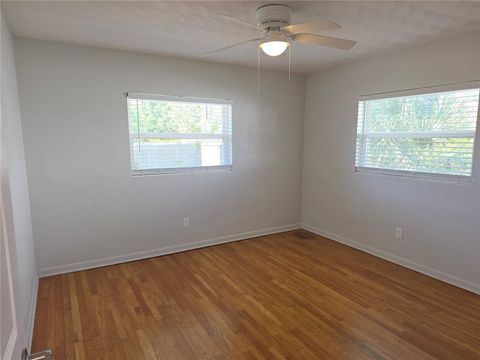 Tiny photo for 915 Norman Drive, Mount Dora, FL 32757 (MLS # G5109887)