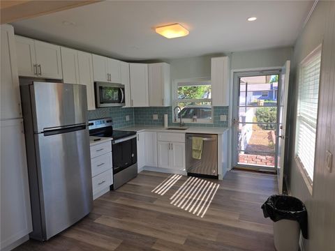 Tiny photo for 915 Norman Drive, Mount Dora, FL 32757 (MLS # G5109887)