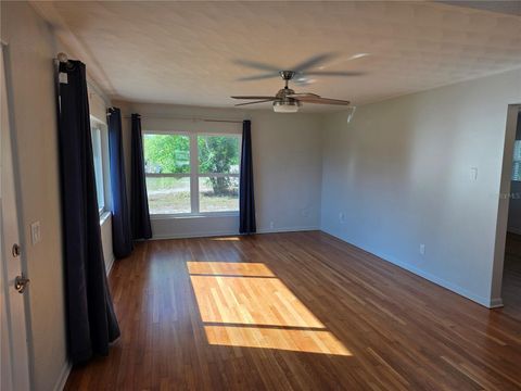 Tiny photo for 915 Norman Drive, Mount Dora, FL 32757 (MLS # G5109887)