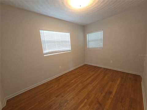 Tiny photo for 915 Norman Drive, Mount Dora, FL 32757 (MLS # G5109887)