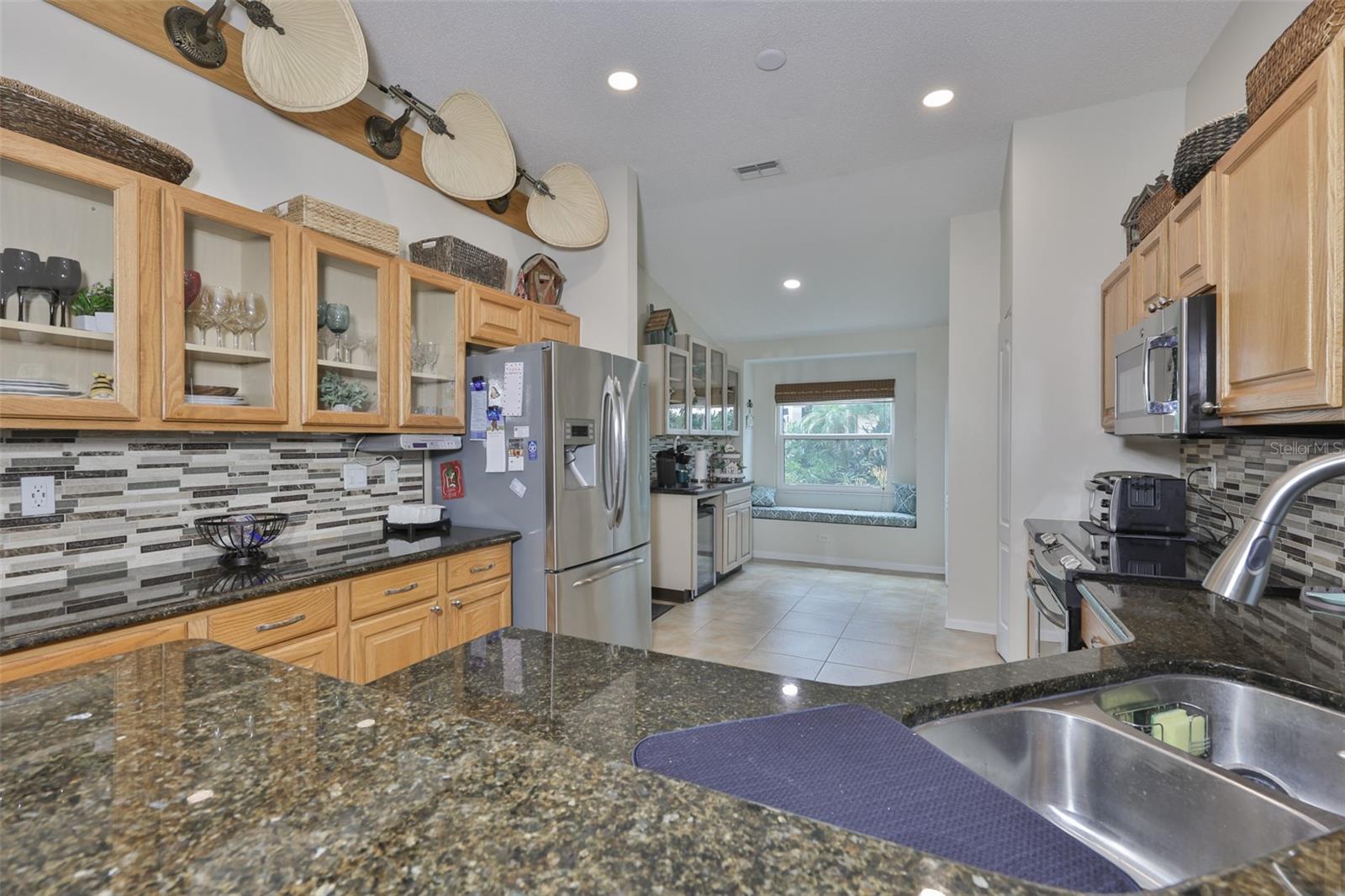 BROOKFIELD CONDO - Residential