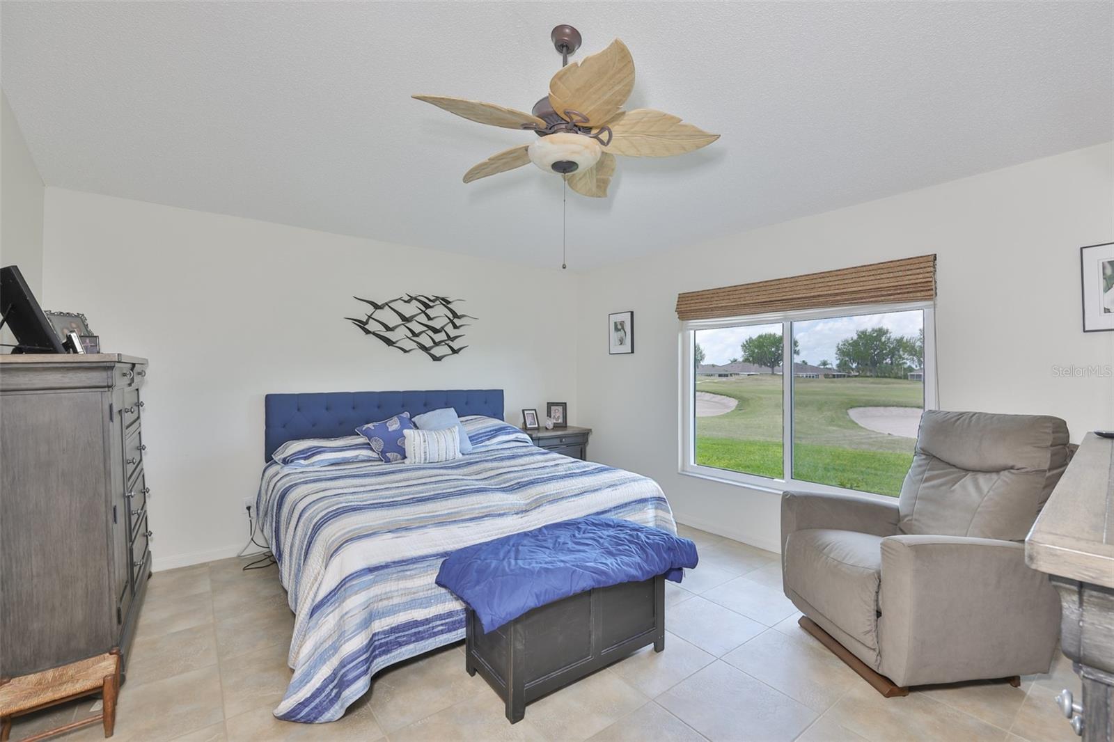 BROOKFIELD CONDO - Residential