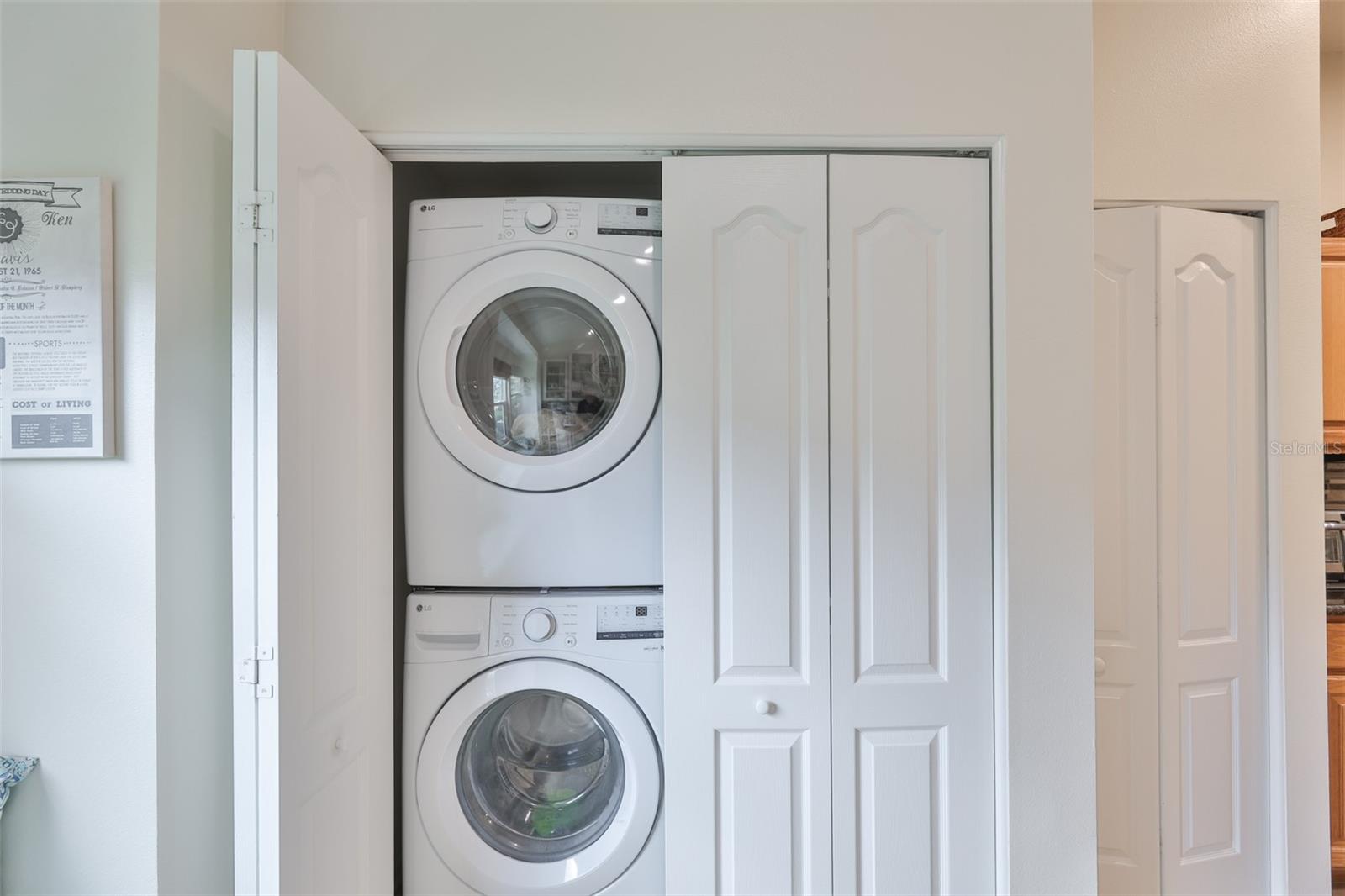 BROOKFIELD CONDO - Residential