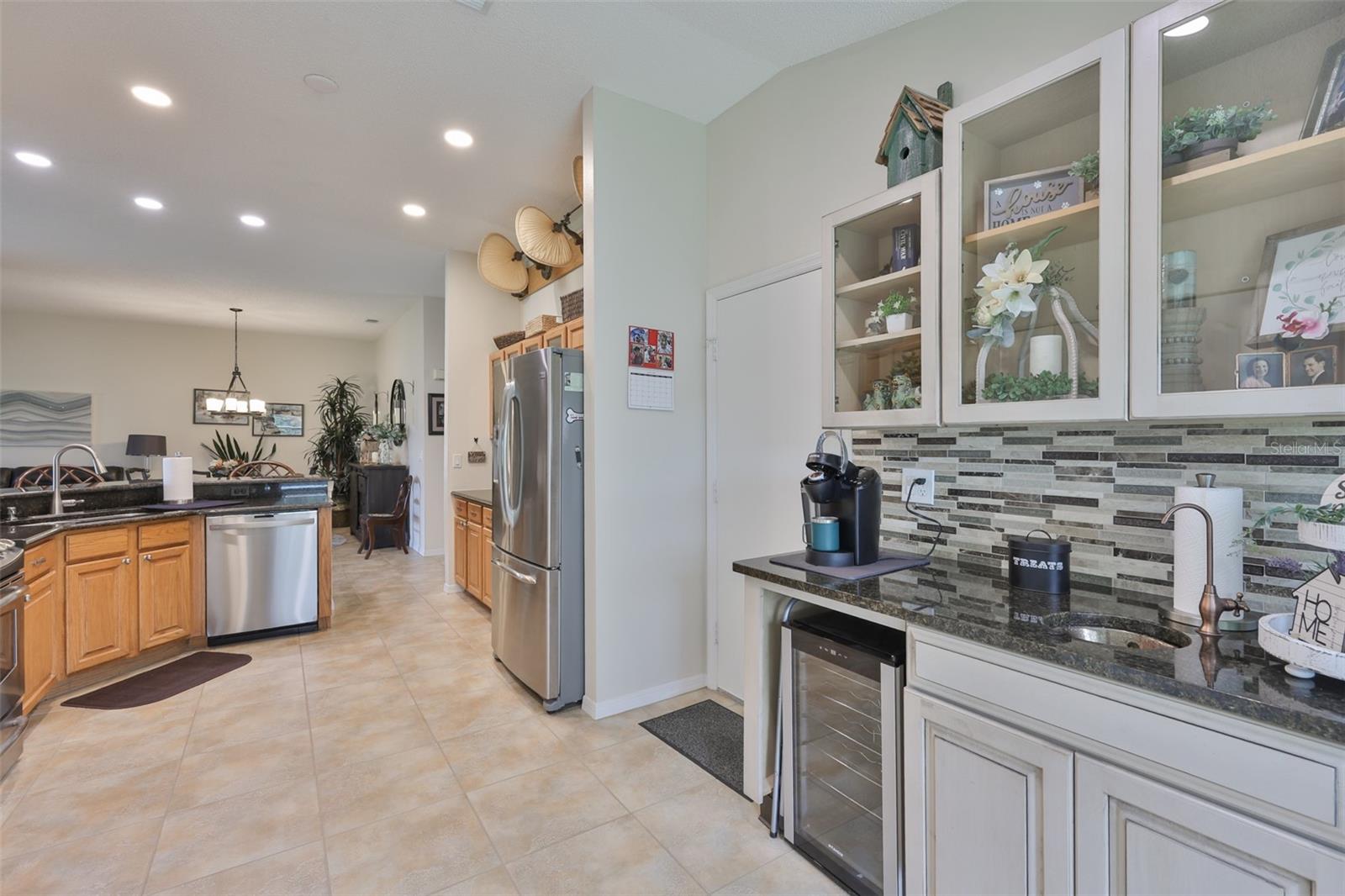 BROOKFIELD CONDO - Residential