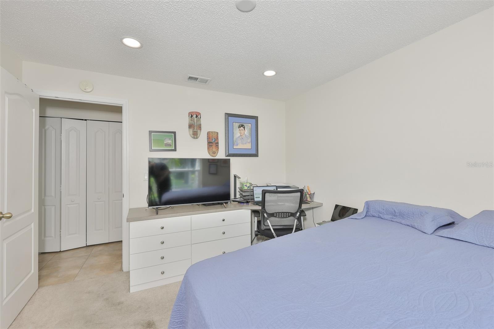 BROOKFIELD CONDO - Residential