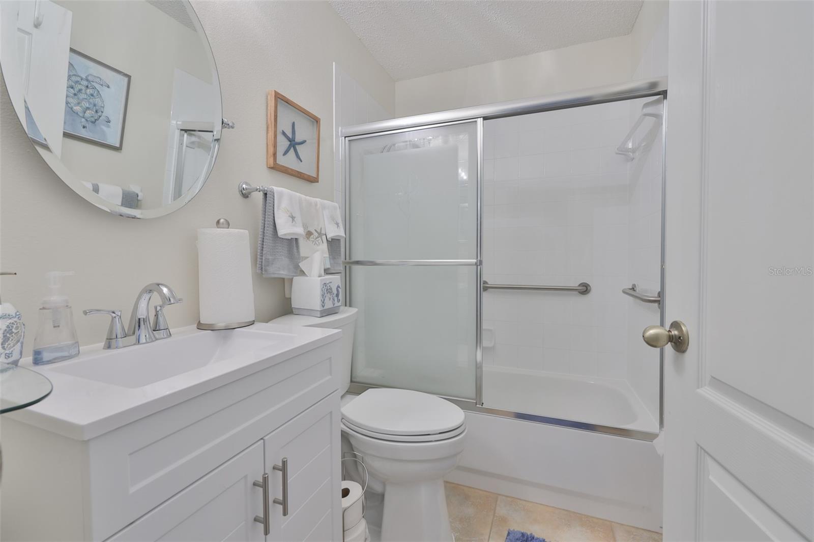 BROOKFIELD CONDO - Residential