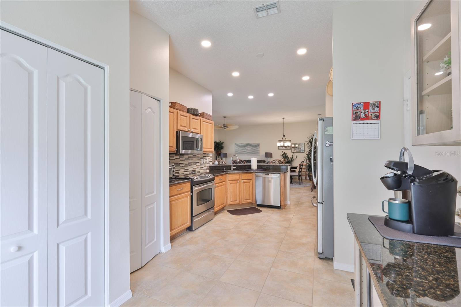 BROOKFIELD CONDO - Residential